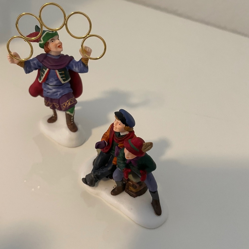 Department 56 Five Golden Rings 12 Days of Christmas Dickens Village - Picture 5 of 9